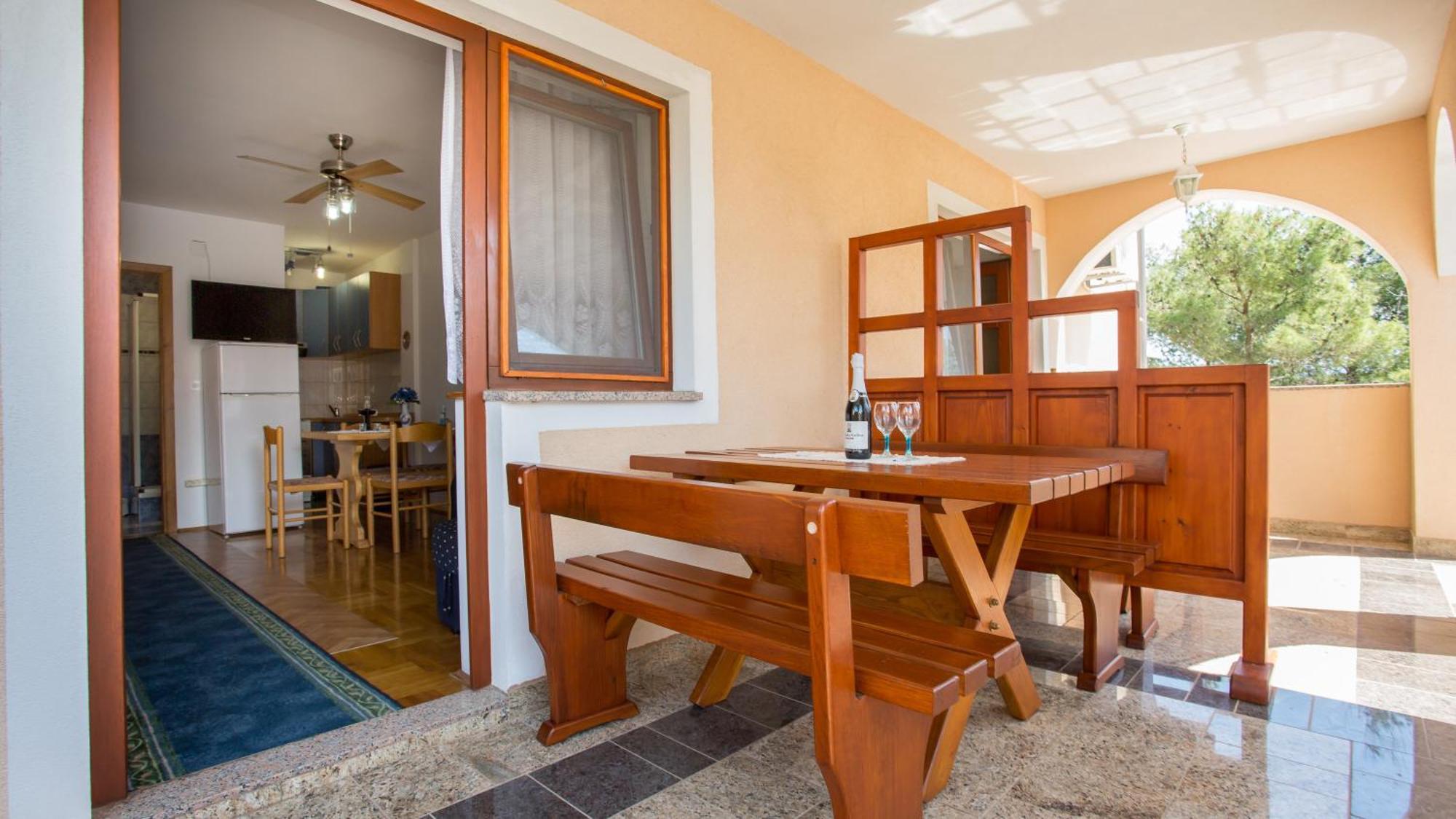 Apartment Branko Šilo Kamer foto